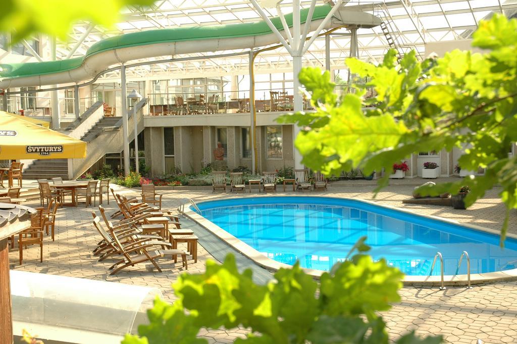 Hotel Azuolynas à Juodkrantė Extérieur photo