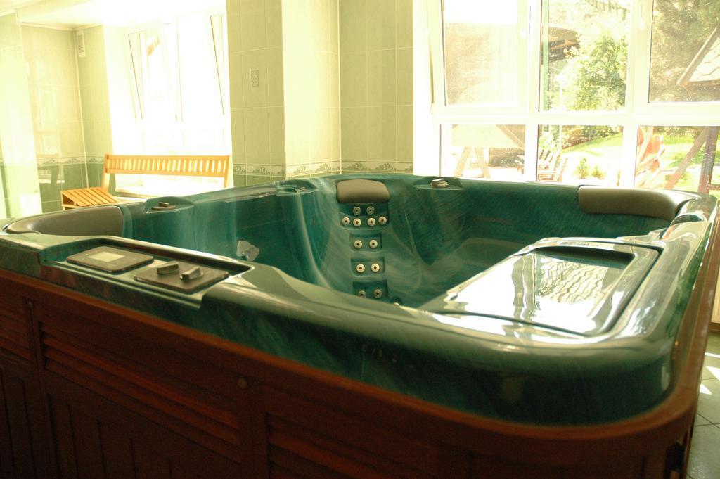 Hotel Azuolynas à Juodkrantė Extérieur photo